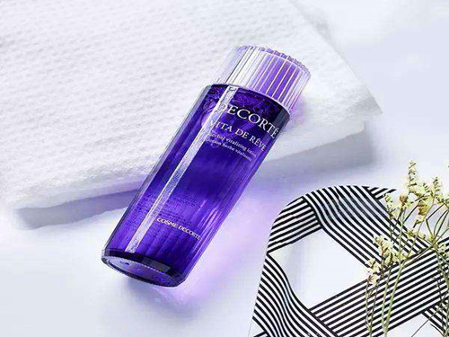 黛珂紫苏水成分?