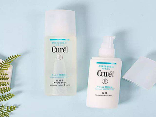 保湿水和保湿乳先后顺???