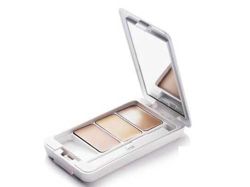 遮瑕膏和粉底液的区别